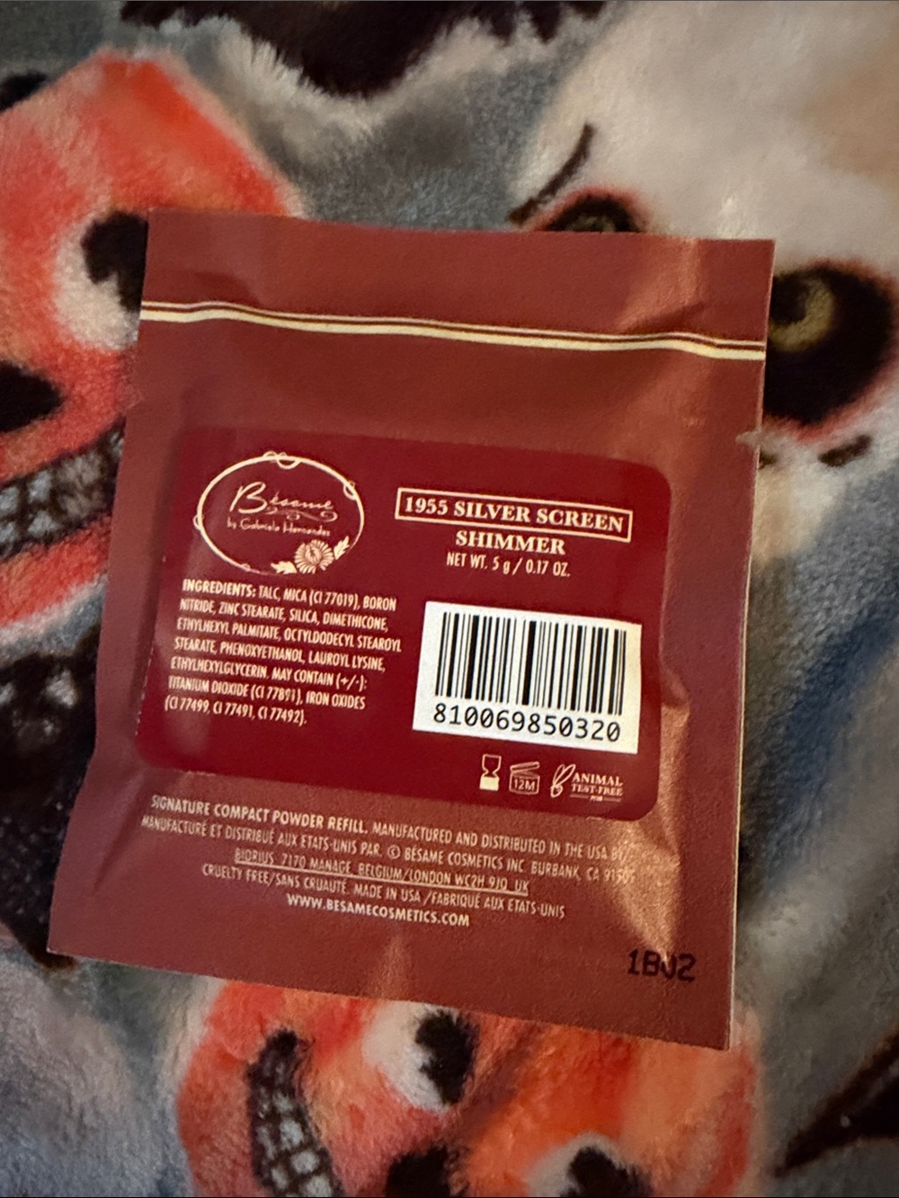 Signature Compact Powder Refill — silver screen - Picture 2 of 2
